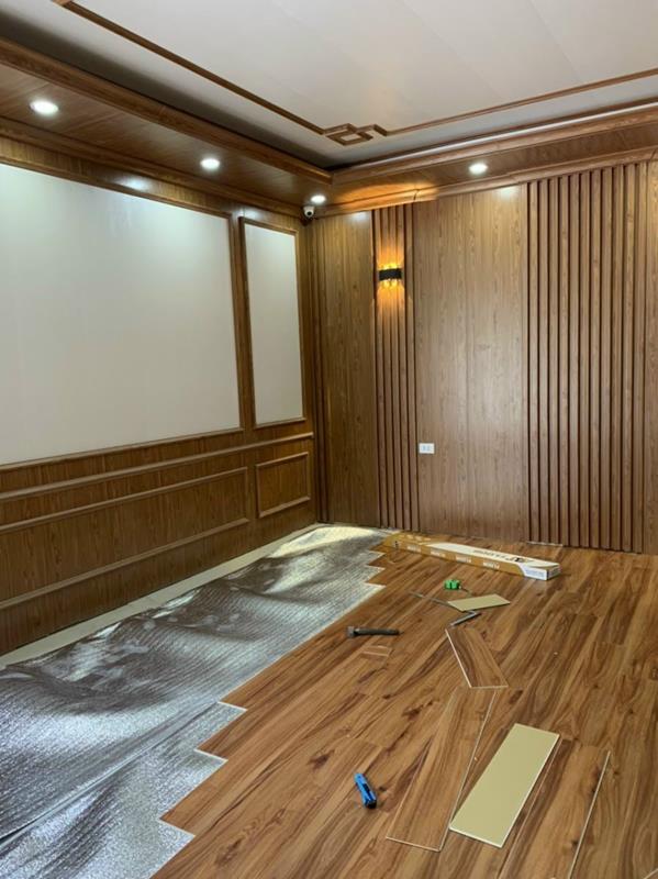 Thi công trần nhựa giả gỗ Cần Thơ